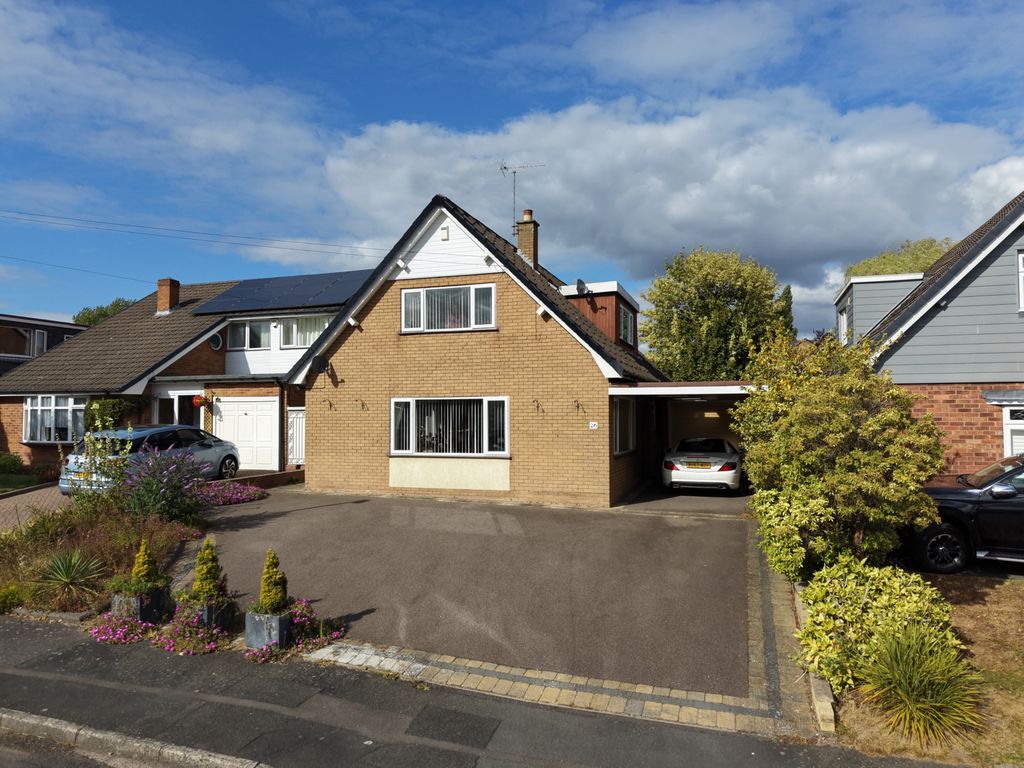 Property photo 1 of 28