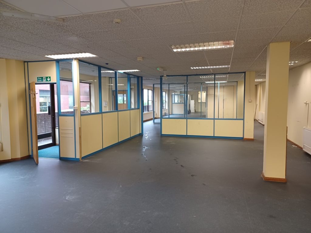 Property photo 2 of 5 Photo 5