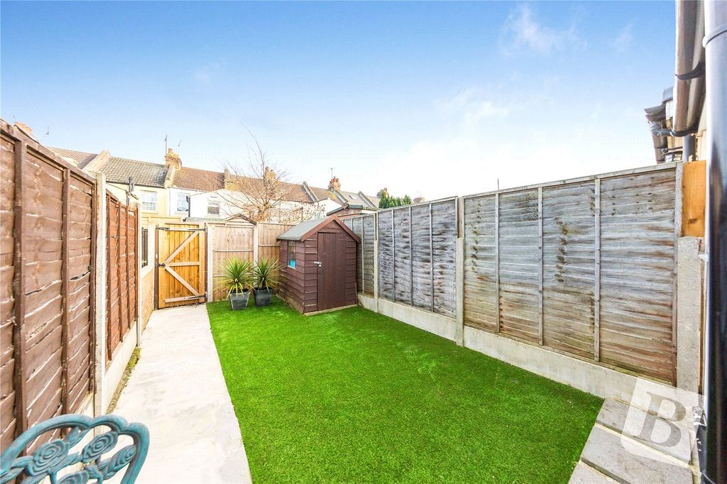 Property photo 2 of 11 Picture No. 07