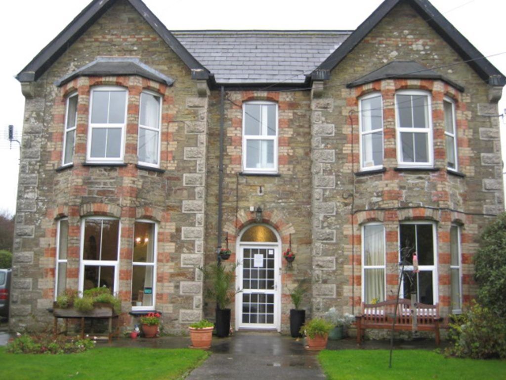 Property photo 1 of 7