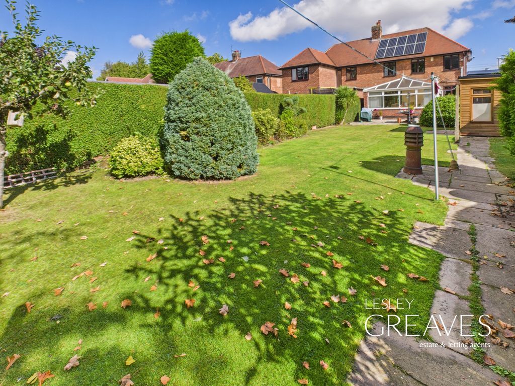 Property photo 2 of 23 Garden