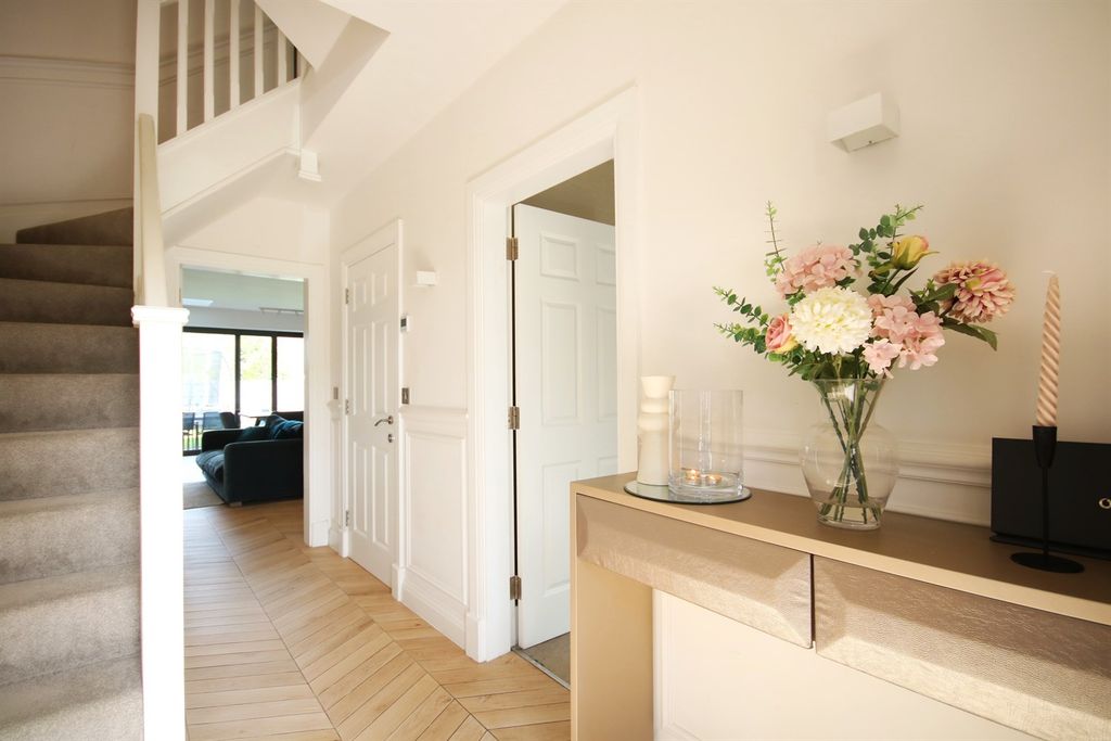 Property photo 2 of 25 Other