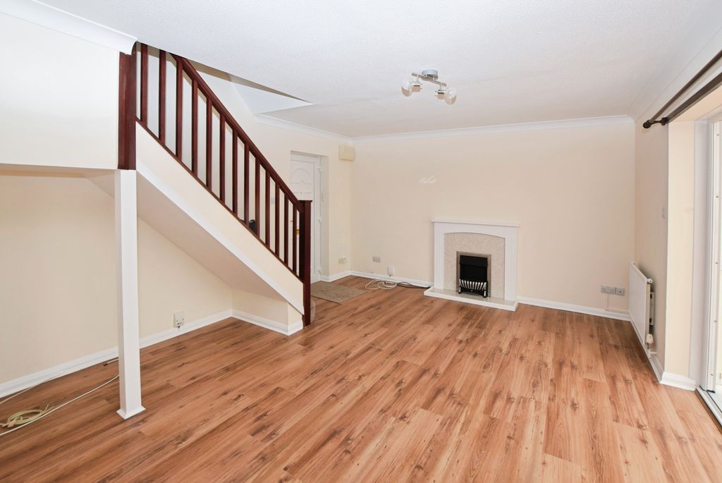 Property photo 3 of 8