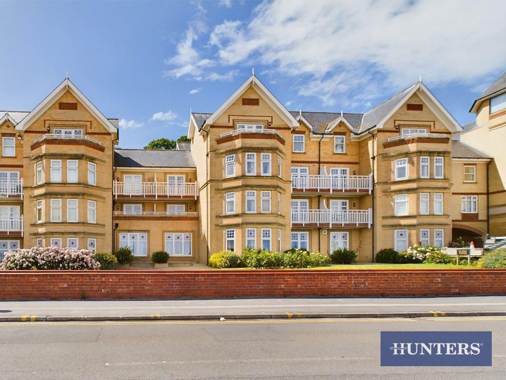 Property photo 1 of 15 Front