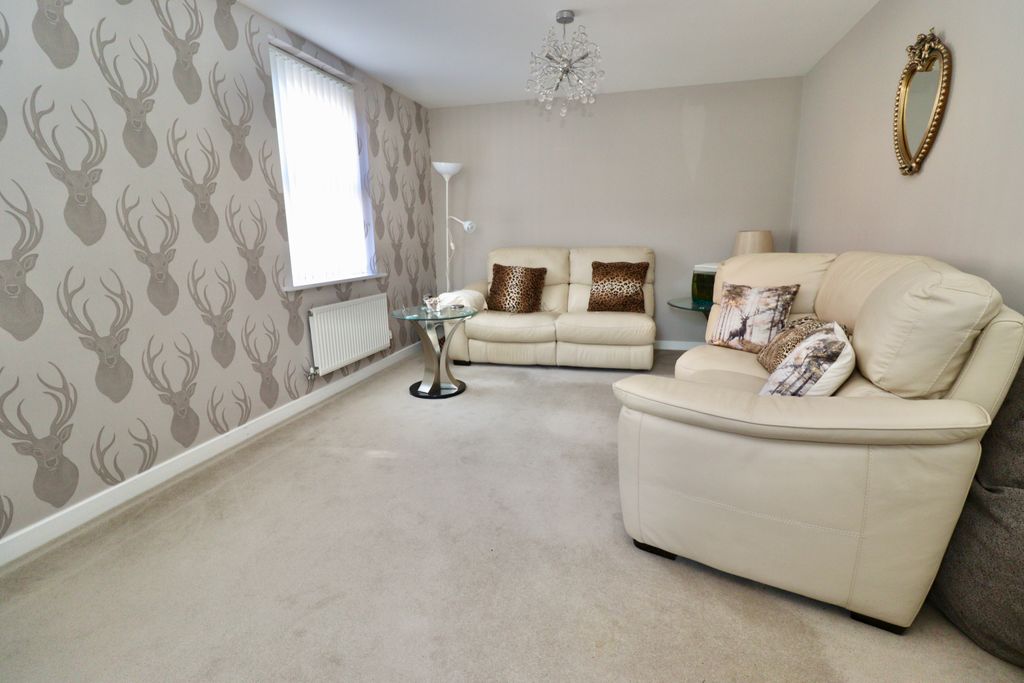 Property photo 3 of 20 Img_0745
