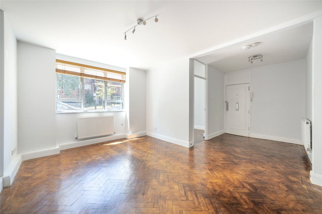 Property photo 2 of 12 Picture No. 03