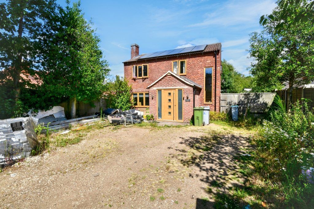 Property photo 1 of 20