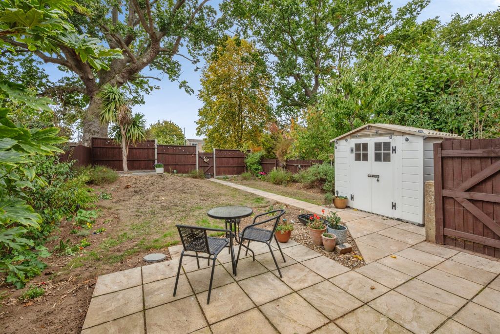 Property photo 2 of 14