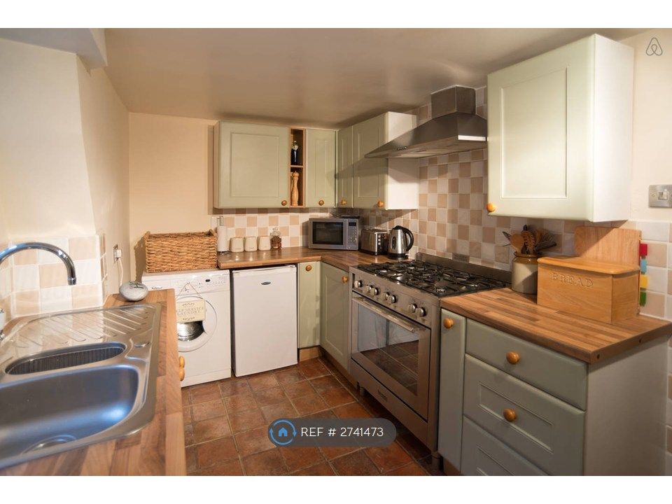 Property photo 3 of 9