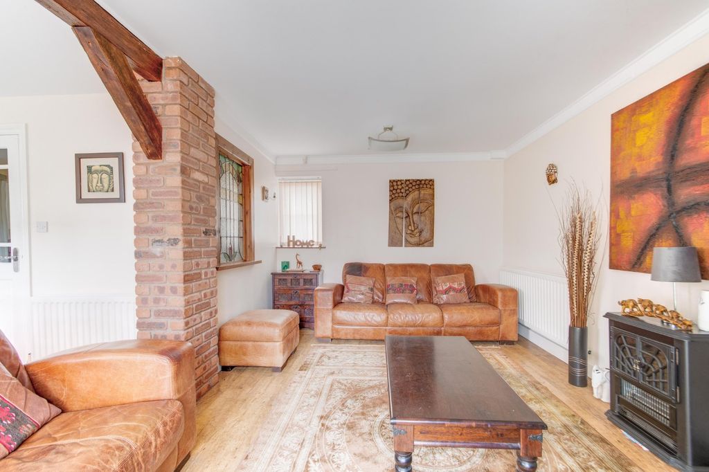 Property photo 2 of 10 Picture No. 09