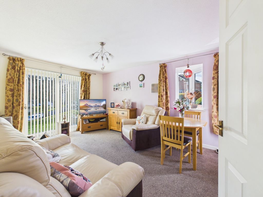 Property photo 3 of 15