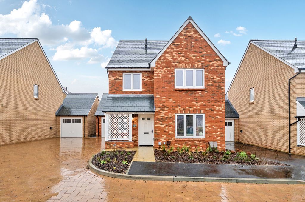 Property photo 1 of 20 1386419-6-692d90A...