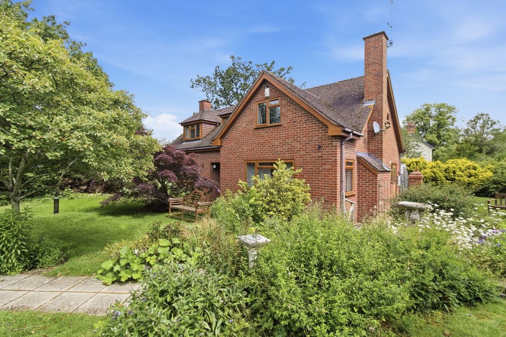 Property photo 1 of 19