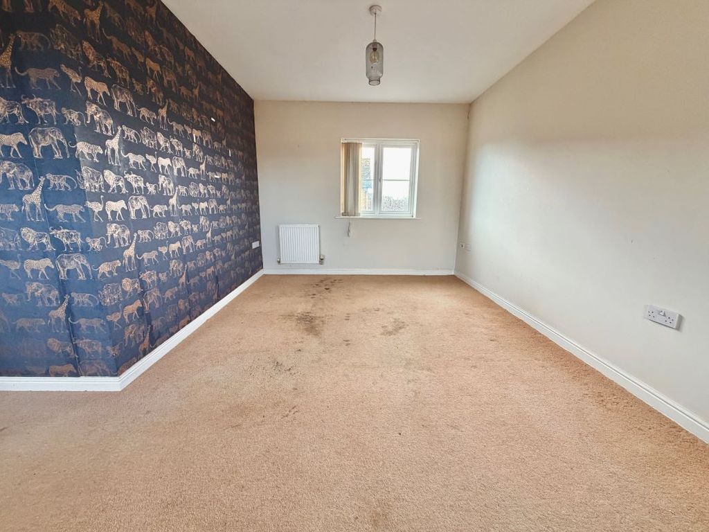 Property photo 3 of 7 Image 3