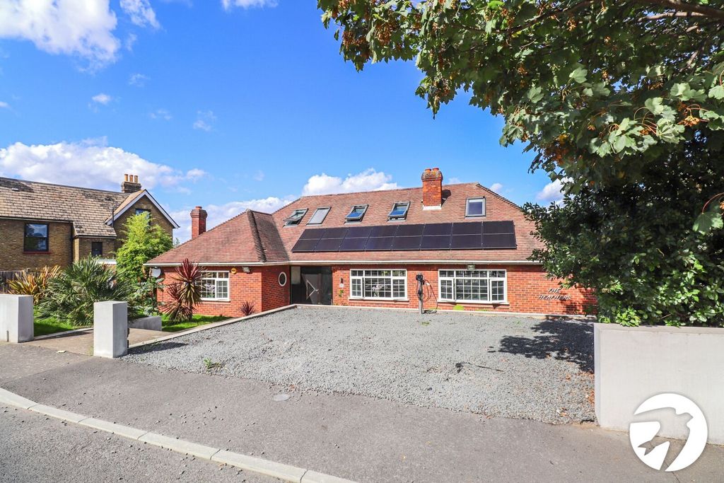 Property photo 1 of 31 Picture No. 29