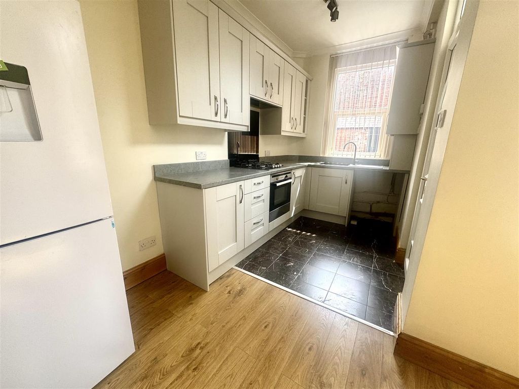Property photo 1 of 14 Tempimagencnnnm.Jpg