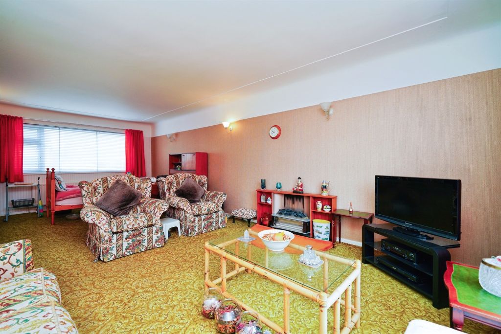 Property photo 1 of 19