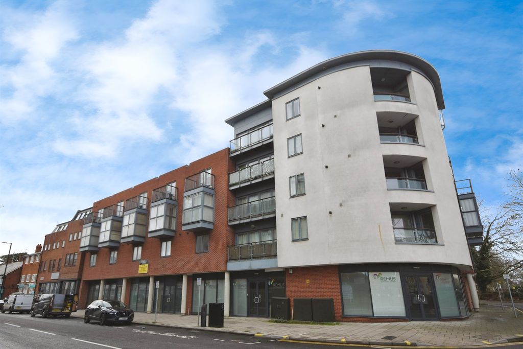 Property photo 1 of 14