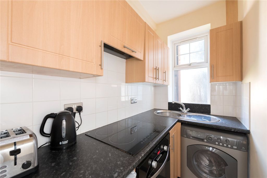 Property photo 3 of 14 Picture No. 07