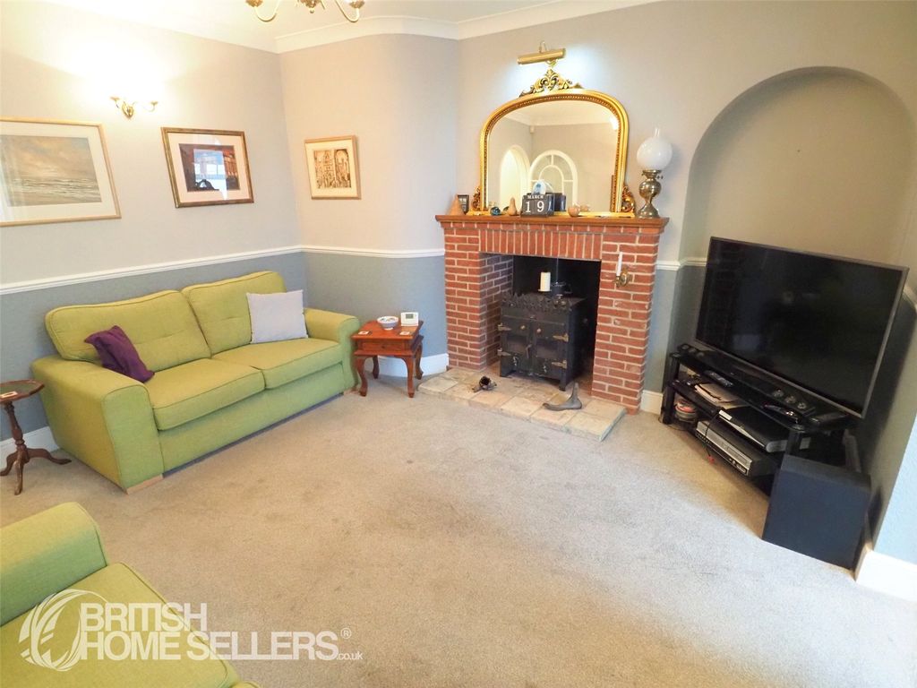 Property photo 3 of 27 Picture No. 40
