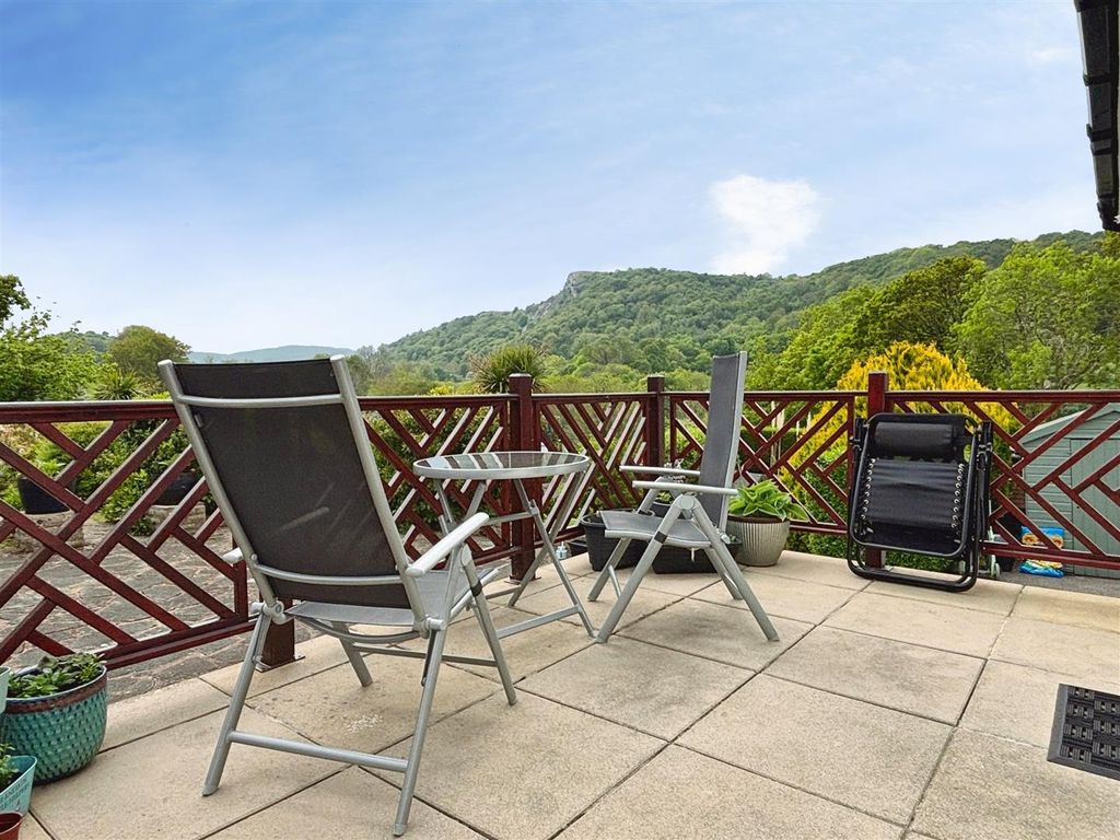 Property photo 2 of 30 Patio.Jpg