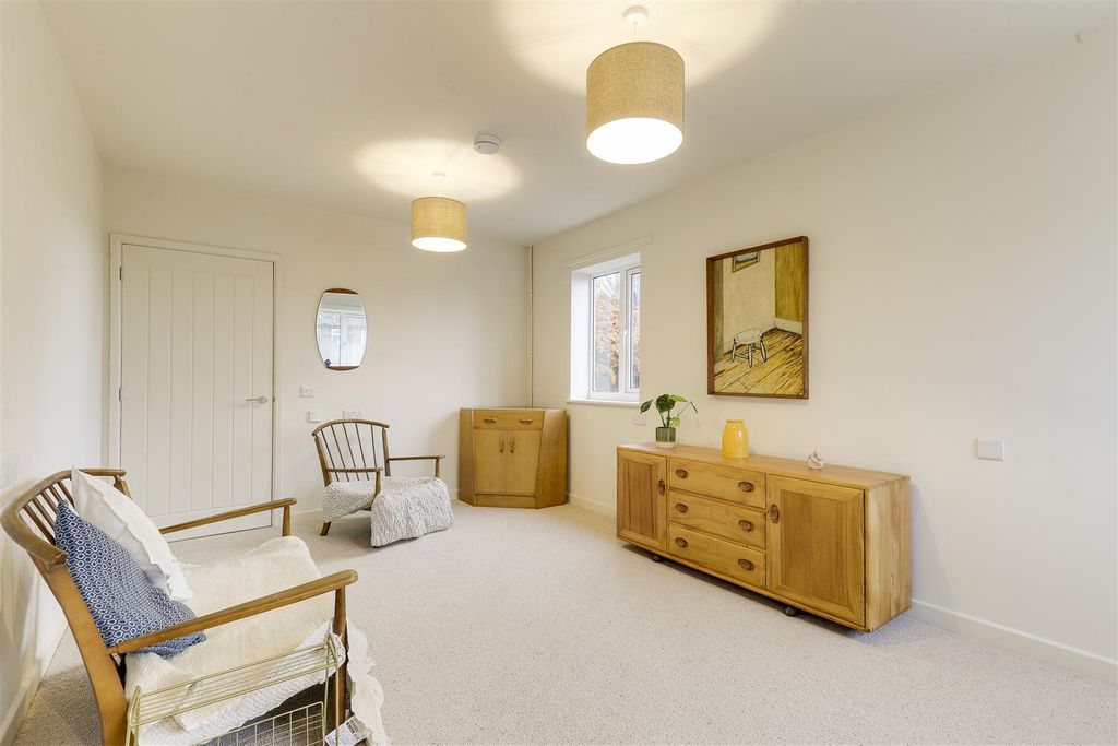 Property photo 3 of 13 1425.Jpg