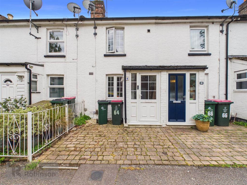 Property photo 1 of 12 Cam02600G0-Pr0751-Still019.Jpg