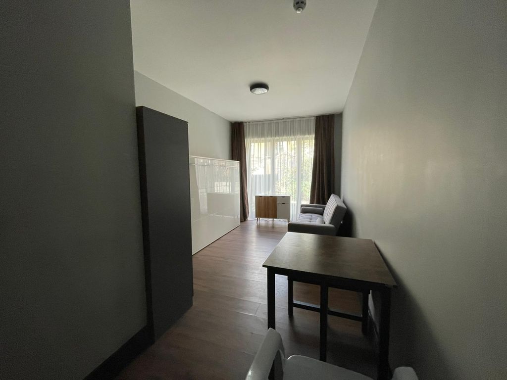 Property photo 2 of 6 Photo 6