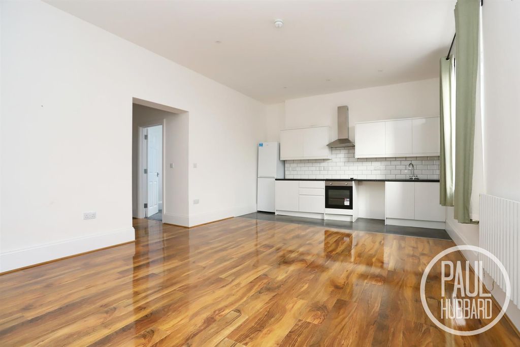 Property photo 2 of 14 Img_0524.Jpg