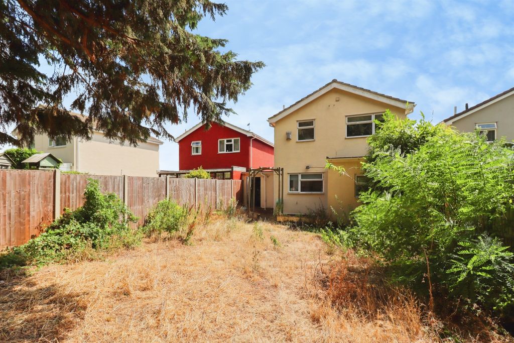 Property photo 2 of 14