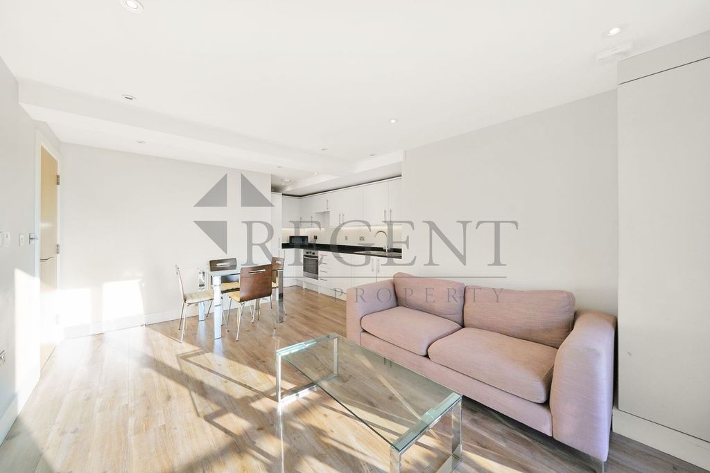 Property photo 1 of 14 (Main)