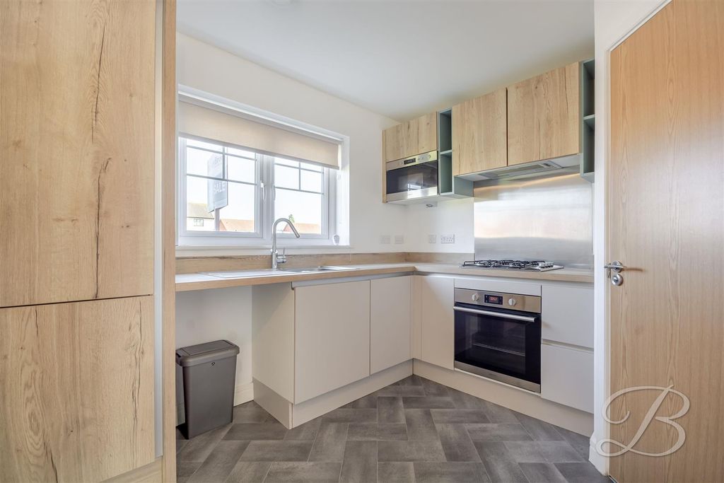 Property photo 2 of 19 Ccltd-2.Jpg