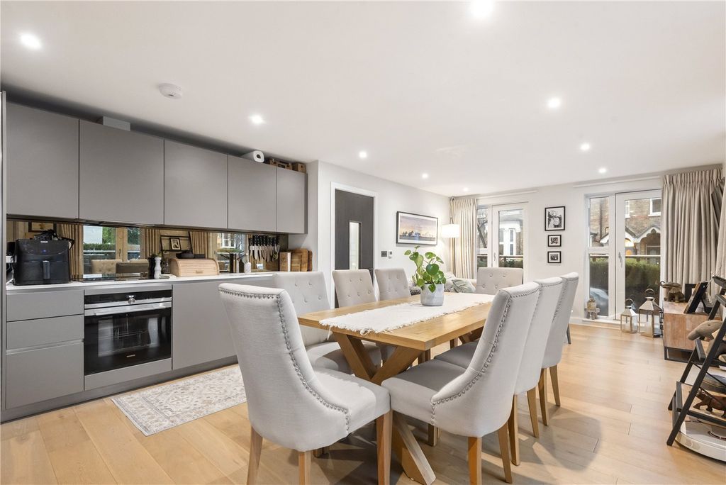 Property photo 1 of 14 Picture No. 20