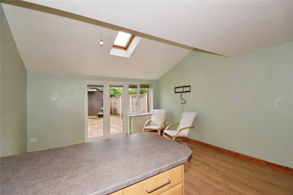 Property photo 2 of 19 Living Kitchen
