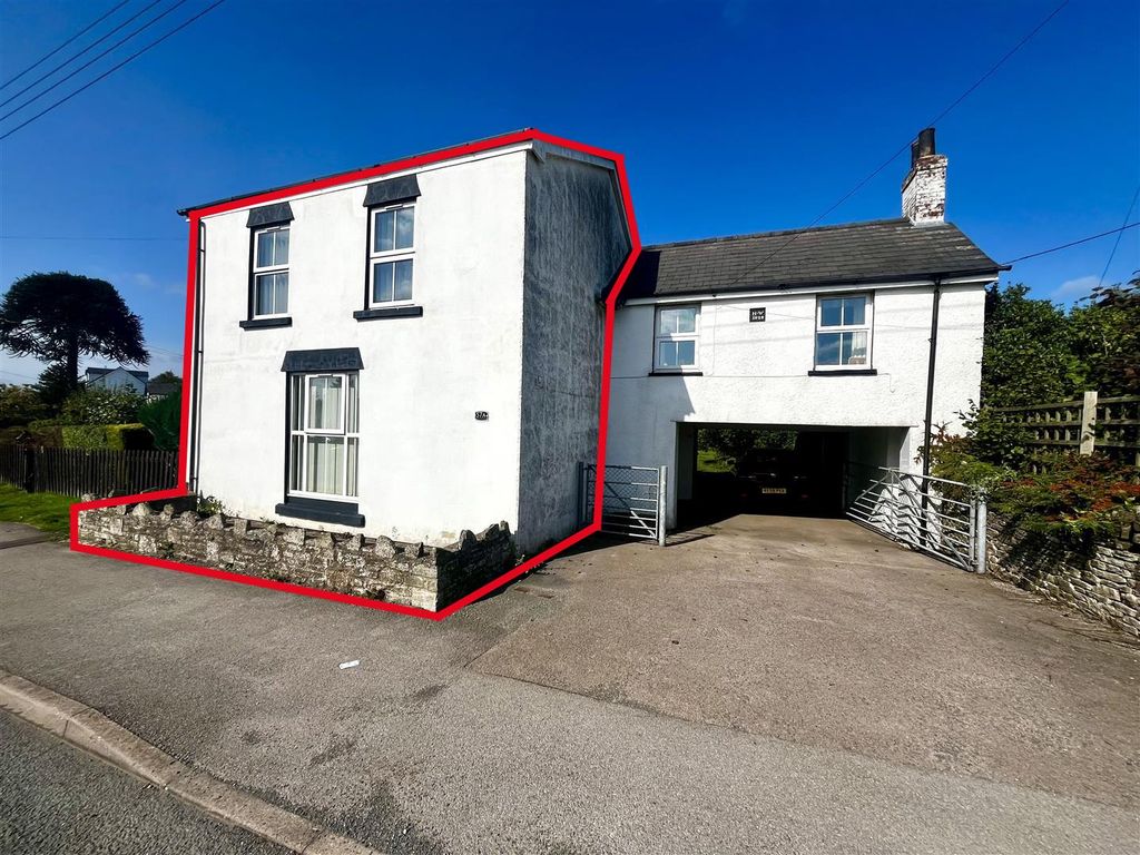 Property photo 1 of 13
