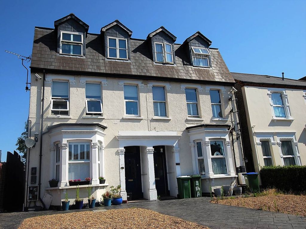 Property photo 1 of 12 External