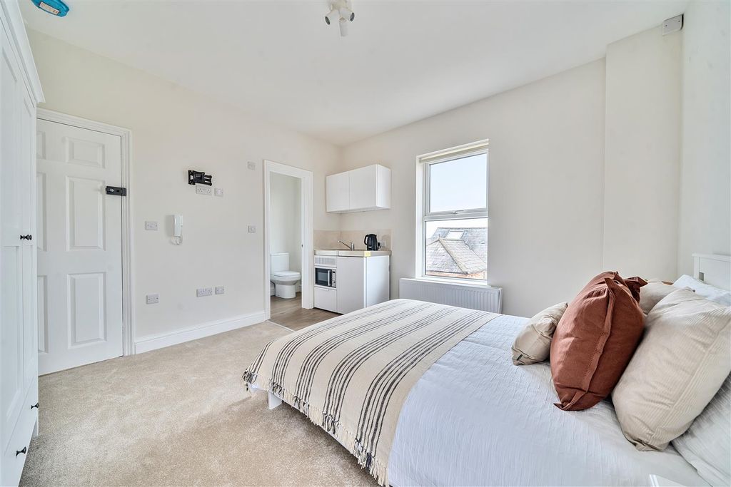 Property photo 2 of 8 1361317-10-68Dd19457A6d6 - Copy.Jpg