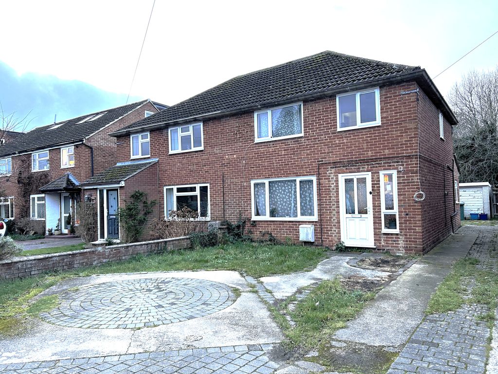 Property photo 1 of 13