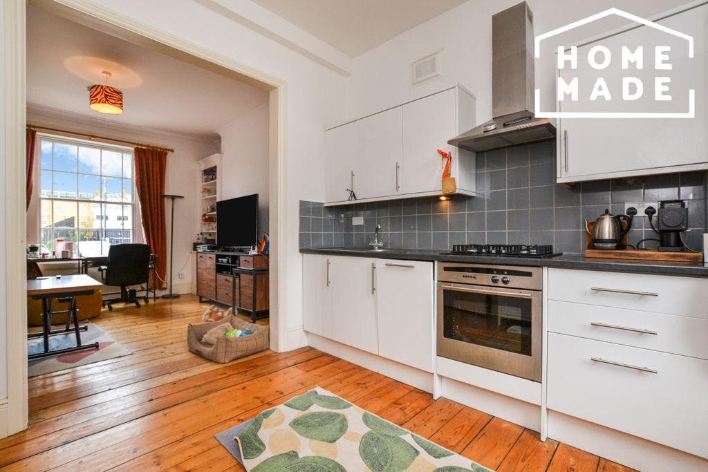 Property photo 2 of 9