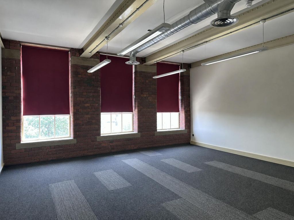 Property photo 1 of 7 715c09F5-08A0-493E-Ae4d-Ea0660Cfedf2.Png