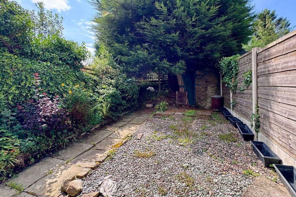 Property photo 3 of 16