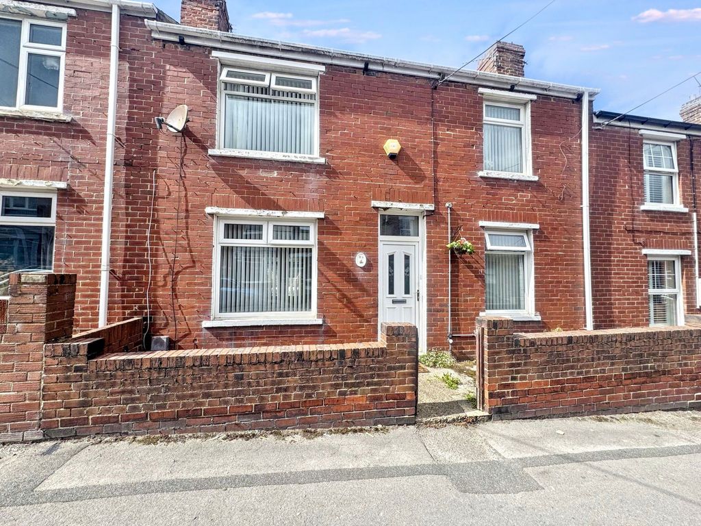 Property photo 1 of 16