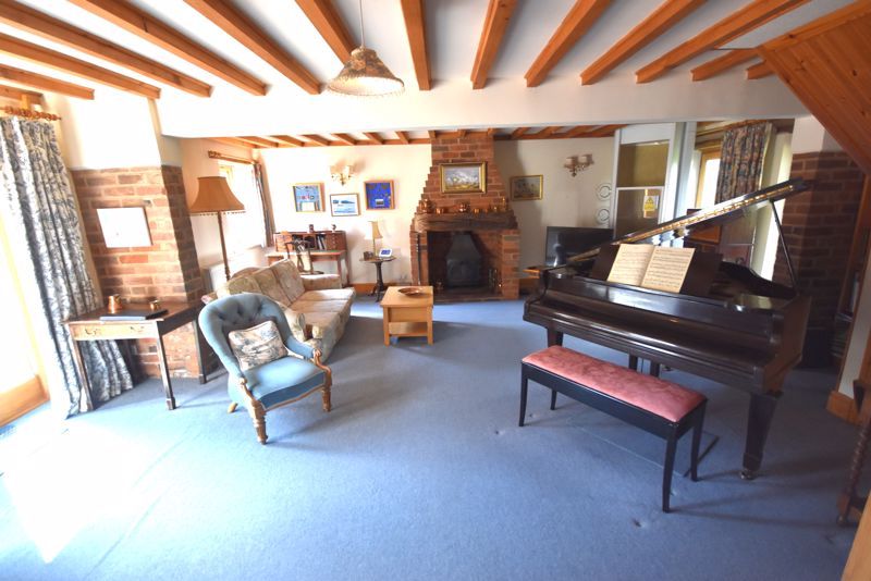 Property photo 2 of 21 Photo 13