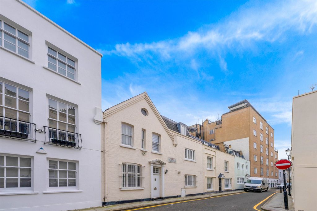 Property photo 3 of 19 Picture No. 12