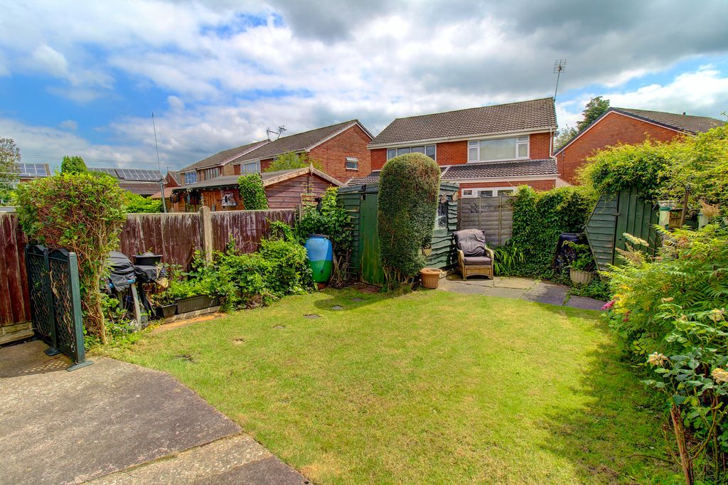 Property photo 3 of 15 Rear Garden