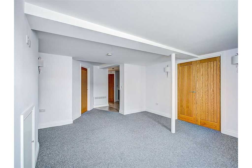 Property photo 2 of 6 Reception Room