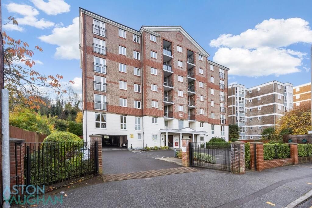 Property photo 1 of 13 4545700