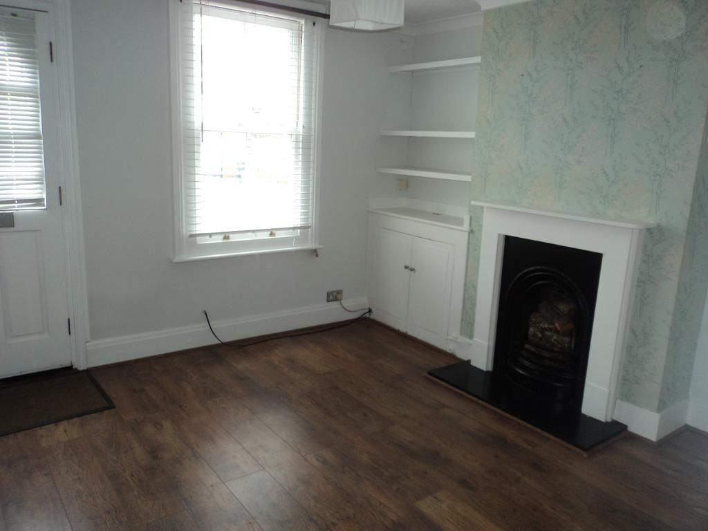 Property photo 3 of 9 Photo 3