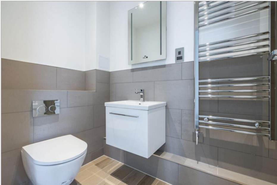 Property photo 3 of 3