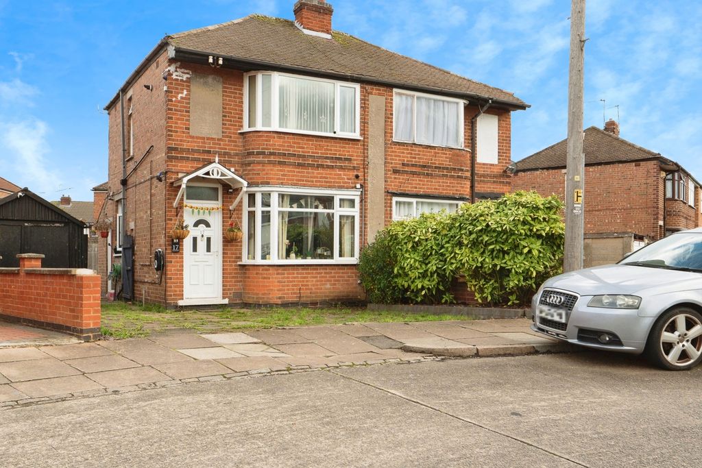 Property photo 1 of 17 Front